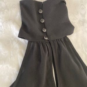 High neck elegant sleeveless blouse